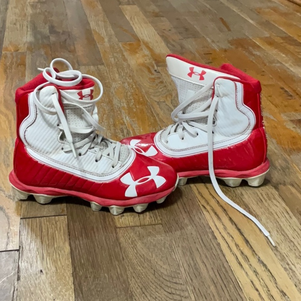Under Armour Football Spikes